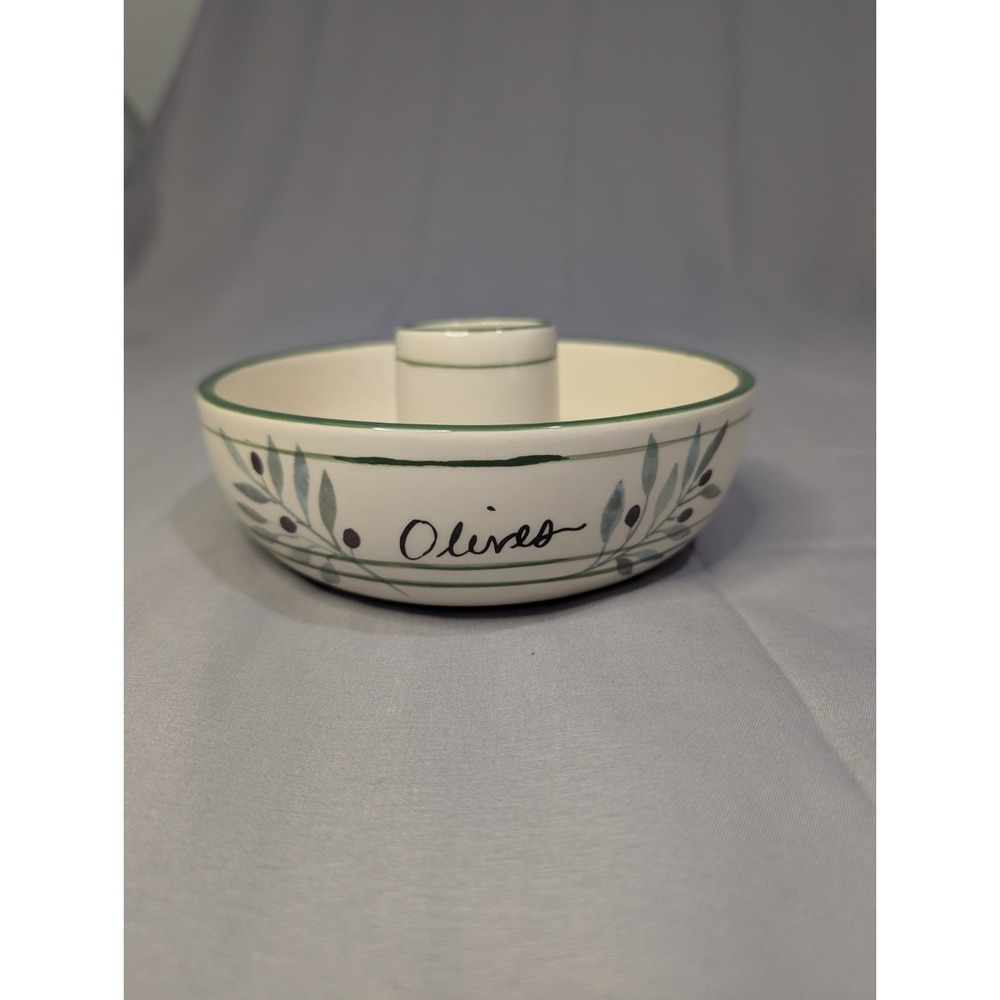 Boston Warehouse Olive Bowl 6‎ 1/2" Diameter  with Central Toothpick Holder 1996